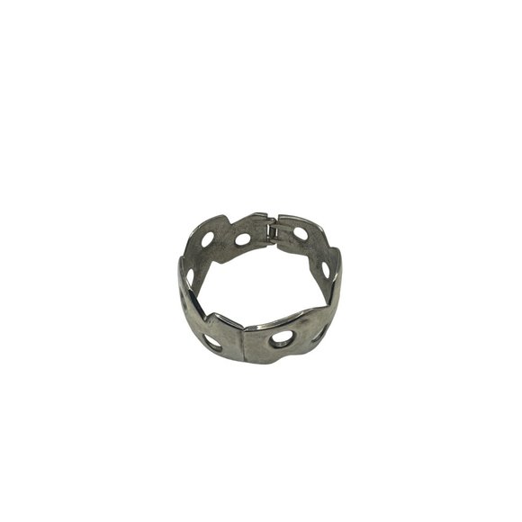unmarked Jewelry - Silvertone Chunky HInged Cuff Bracelet Abstract Design